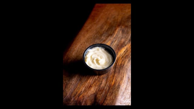 Mayo.