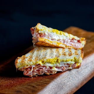 Cubano